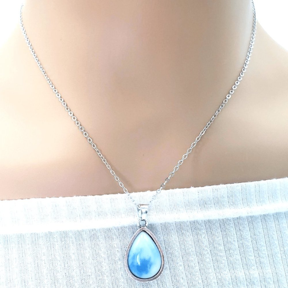 Travel with me Necklace